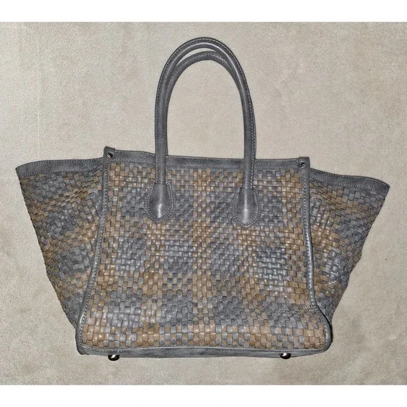 26 Basketweave leather crossbody/tote by Shiraleah Chicago - Picture 1 of 5